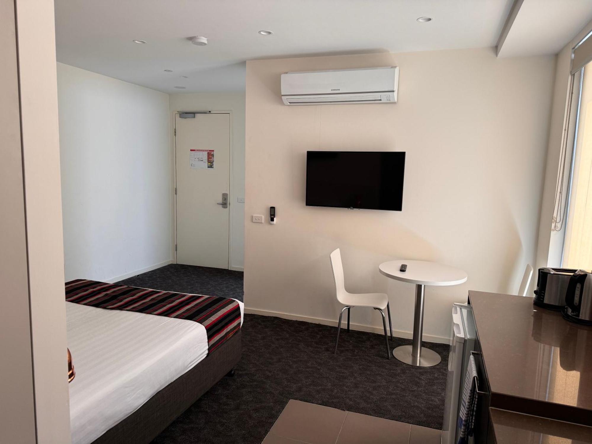 Comfort Apartments Бокс Хил Екстериор снимка